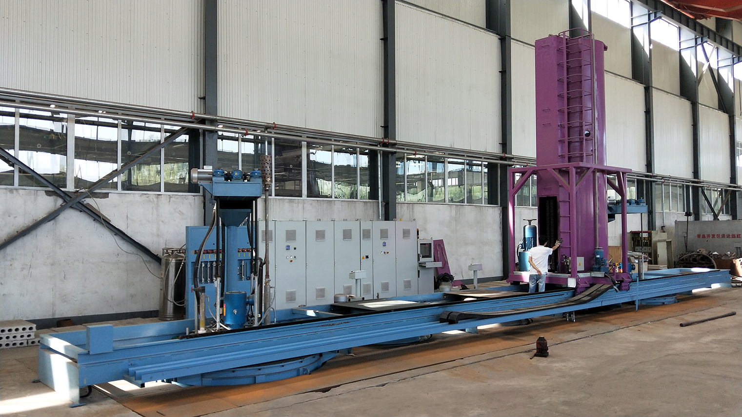 智能化深井式可控气氛热处理生产线 contact@kuaiketuwen.com