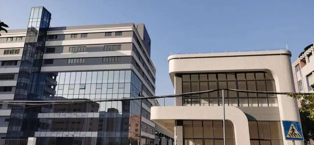 1689733575295986.jpg 6f1f9799-4bc4-4f5b-994c-b2618e350932.jpg