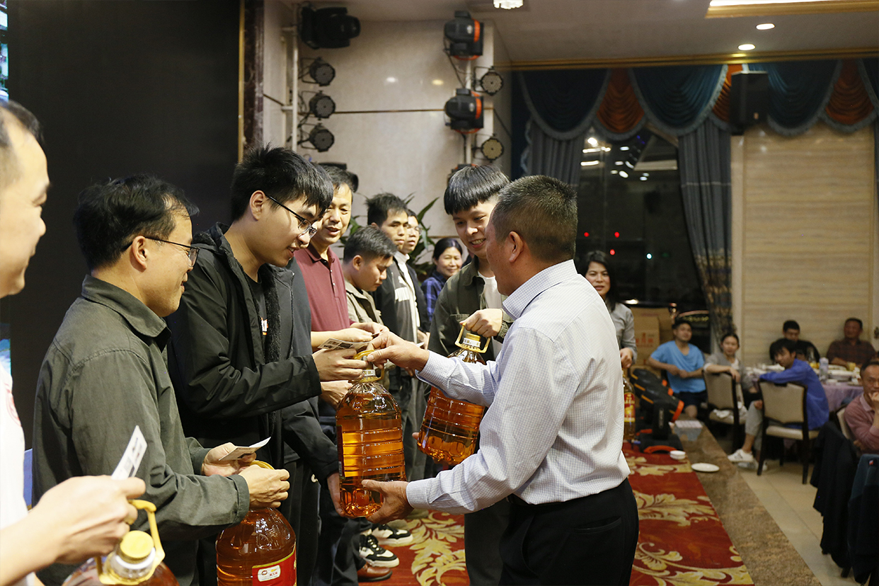 1709020000860794.jpg 新征程新担当新辉煌晚会圆满成功4.jpg