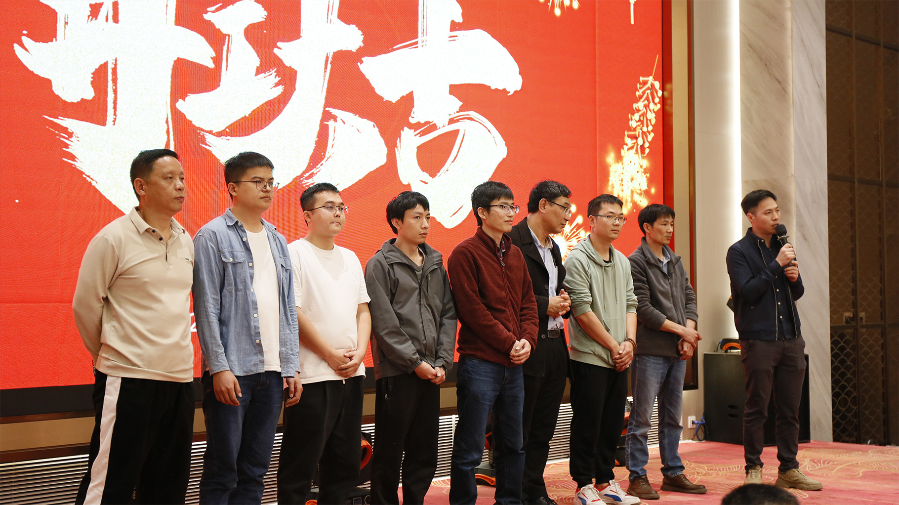 1710398630171355.jpg 乘风破浪6.jpg