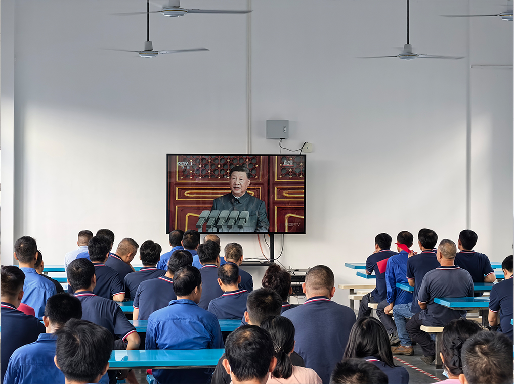 1756968882791117.jpg 铭记2.jpg